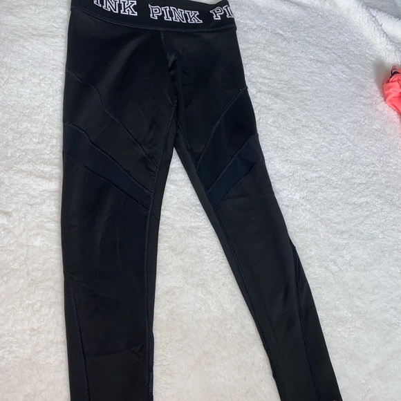 Pink Reversible Mesh Legging and V-Neck Set - Picture 10 of 10